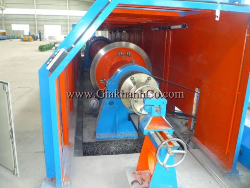 Máy bện dây thép xì gà