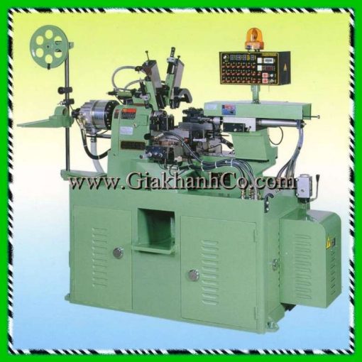 Máy tiện CNC