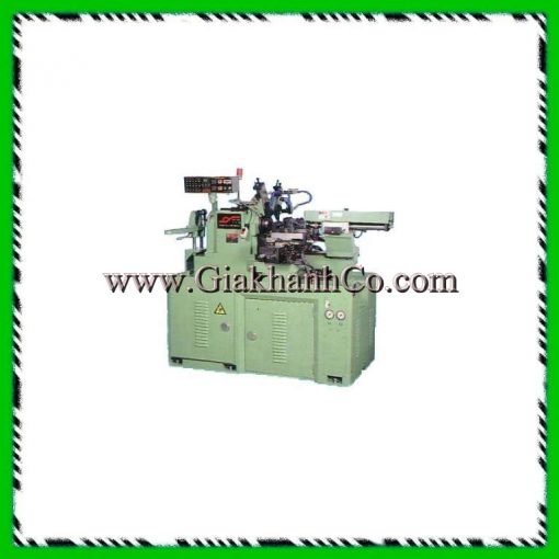 Máy tiện CNC