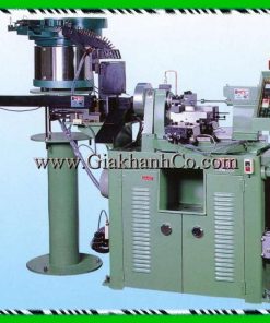 Máy tiện CNC