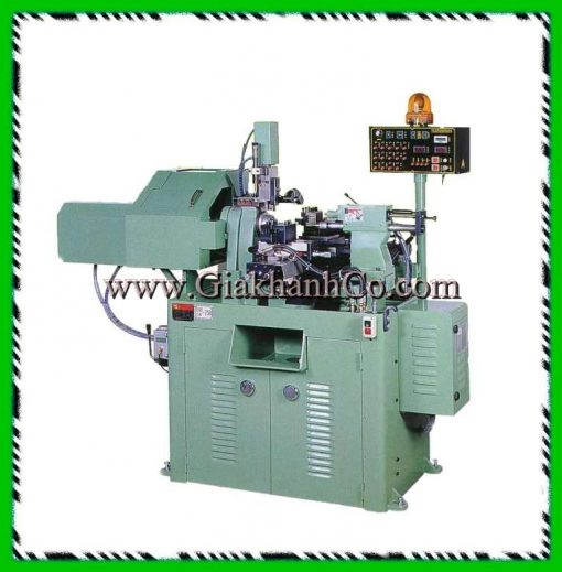 Máy tiện CNC