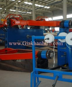 Máy bện lồng cưỡng bức