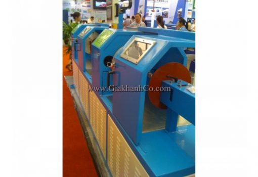 Máy xoắn rối trả xoắn
