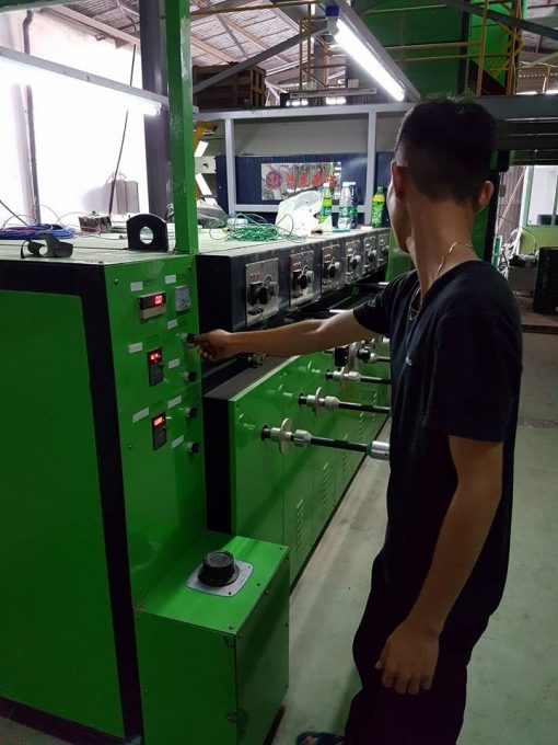 Máy tráng men dây đồng kiểu đứng